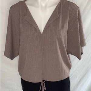 Jack By BB V-Neck Cropped top.